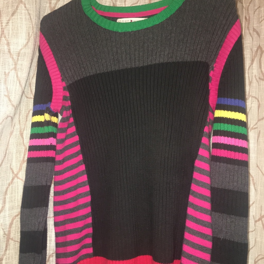 🍃VINTAGE TOMMY HILFIGER SWEATER 🍃